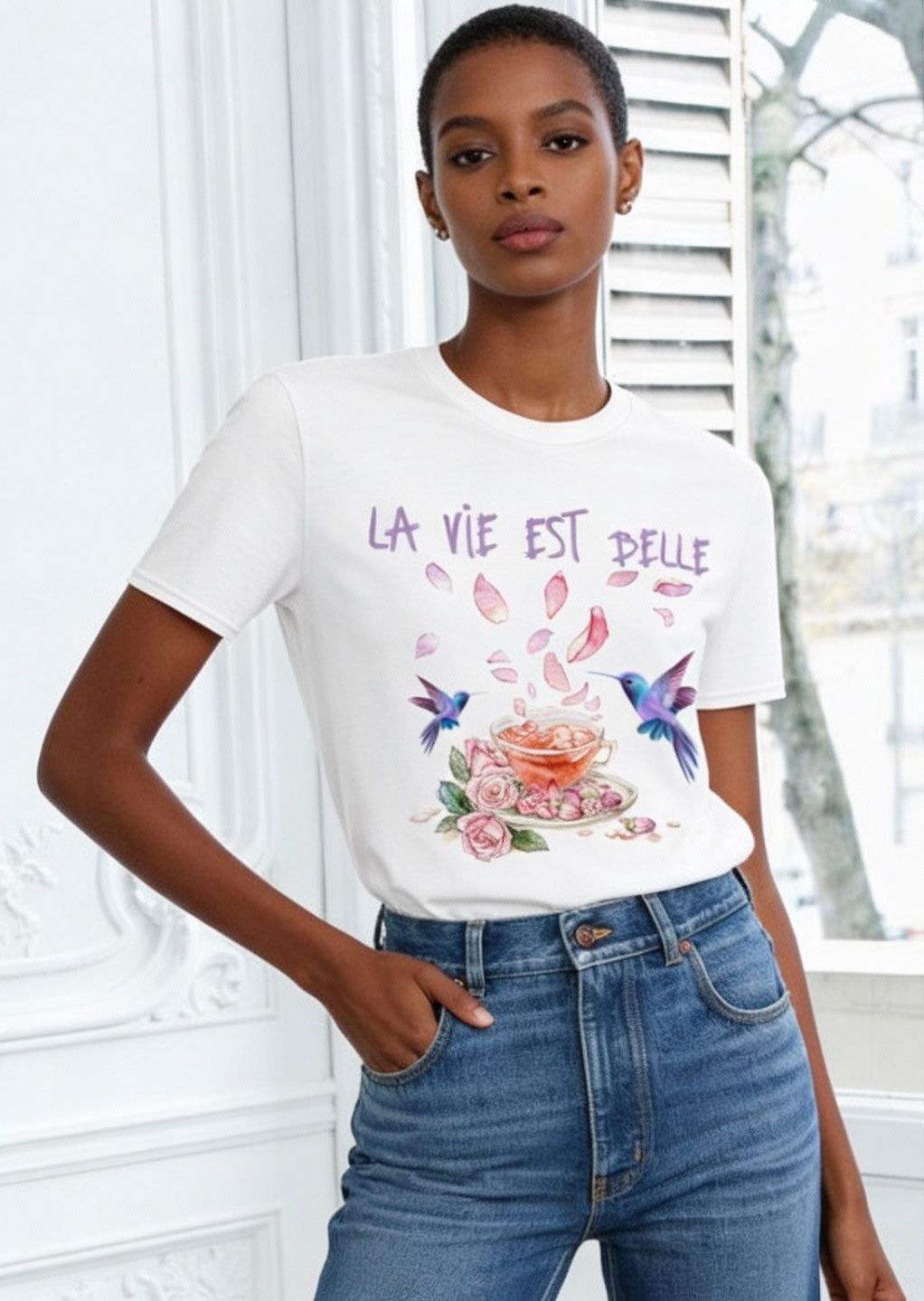 LA VIE EST BELLE TEE
